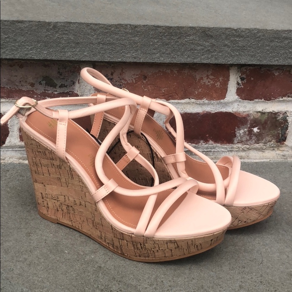 H&M platform